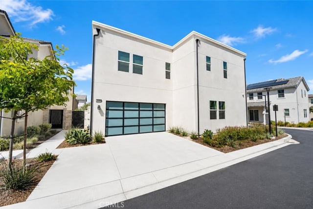 27014 Goldfields Court, Valencia, CA 91381 — photo 2 of 54