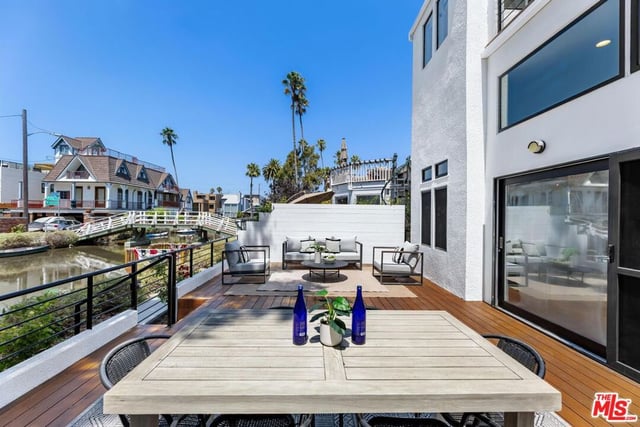 2331 Eastern Canal, Venice, CA 90291 — photo 19 of 60