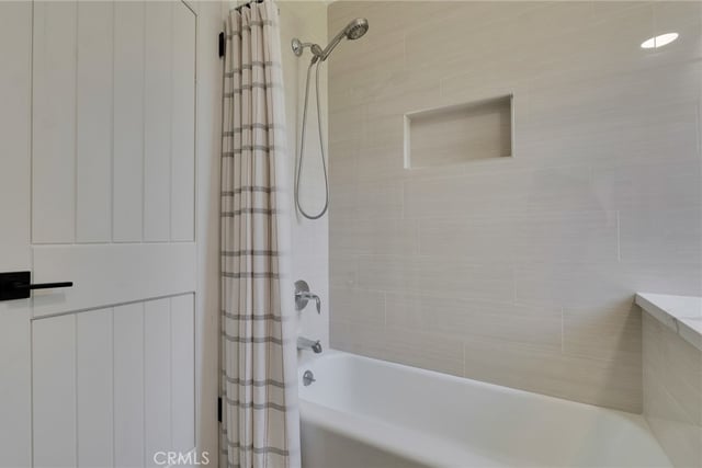 22388 Algunas Road, Woodland Hills, CA 91364 — photo 30 of 42