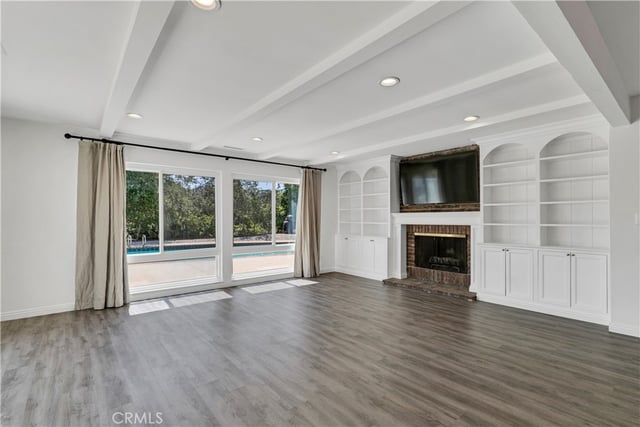 22388 Algunas Road, Woodland Hills, CA 91364 — photo 8 of 42