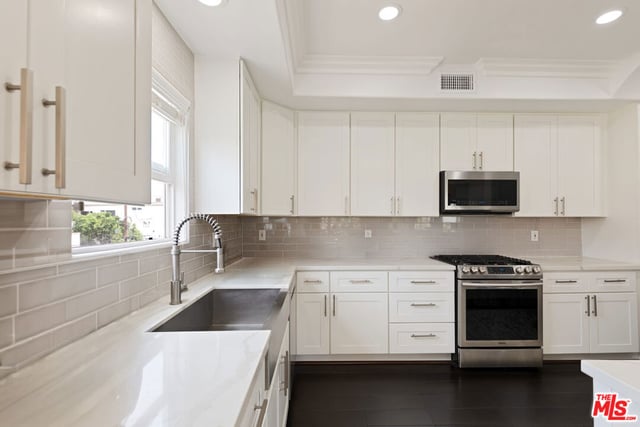 1862 S Bentley Avenue 202, Los Angeles, CA 90025 — photo 19 of 58