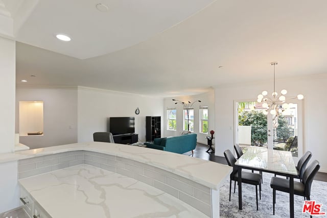 1862 S Bentley Avenue 202, Los Angeles, CA 90025 — photo 23 of 58