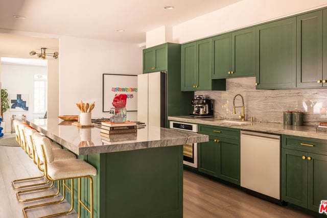 3891 Sepulveda Boulevard, Sherman Oaks, CA 91403 — photo 10 of 19