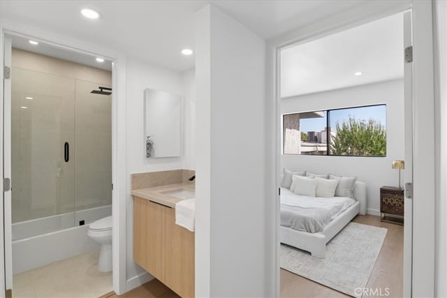 10234 Variel 12, Chatsworth, CA 91311 — photo 15 of 29