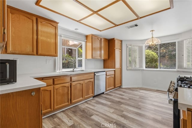 30112 Elizabeth Court, Agoura Hills, CA 91301 — photo 15 of 40