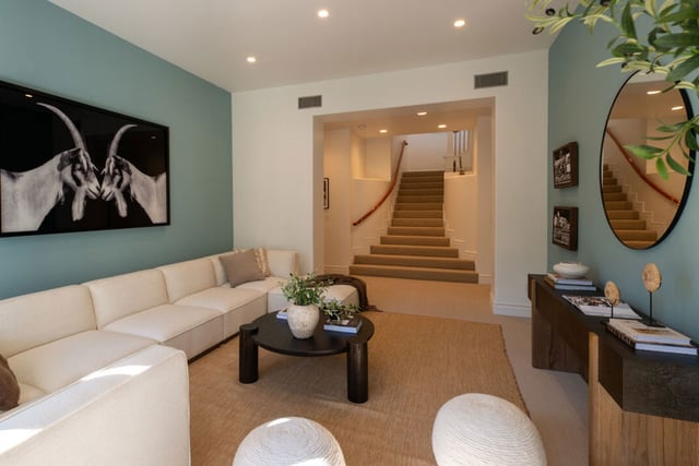 16658 Calle Brittany, Pacific Palisades, CA 90272 — photo 16 of 43