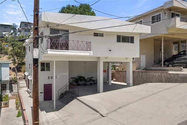 2017 Vestal Avenue, Los Angeles, CA 90026 — photo 6 of 25