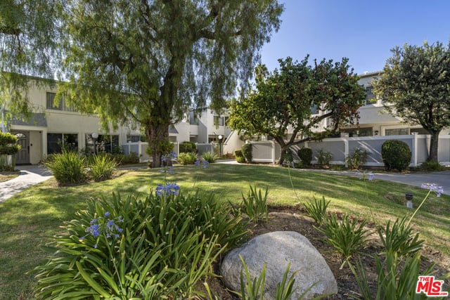 18515 Mayall Street K, Los Angeles, CA 91324 — photo 31 of 31