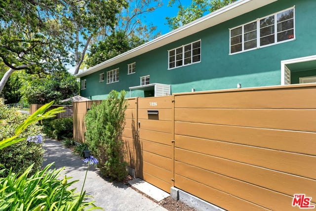 5226 Village Green, Los Angeles, CA 90016 — photo 20 of 38