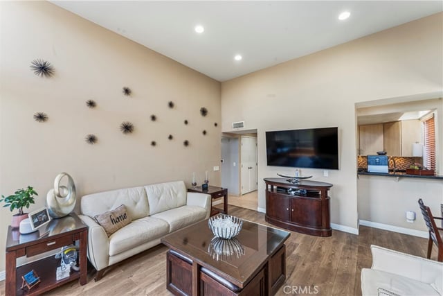 7826 Topanga Canyon Blvd 308, Canoga Park, CA 91304 — photo 10 of 36
