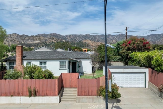 400 University Avenue, Burbank, CA 91504 — photo 40 of 52
