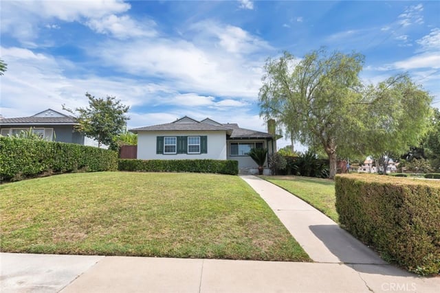 400 University Avenue, Burbank, CA 91504 — photo 6 of 52