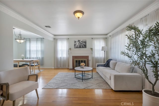 400 University Avenue, Burbank, CA 91504 — photo 9 of 52
