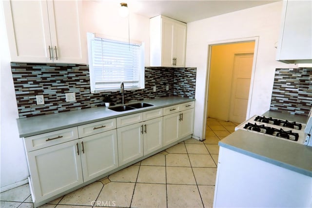 1126 E 106th Street, Los Angeles, CA 90002 — photo 24 of 42