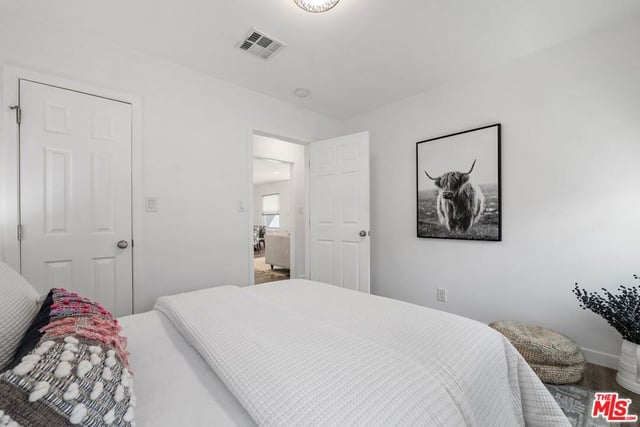 7253 Yolanda Avenue, Los Angeles, CA 91335 — photo 20 of 33