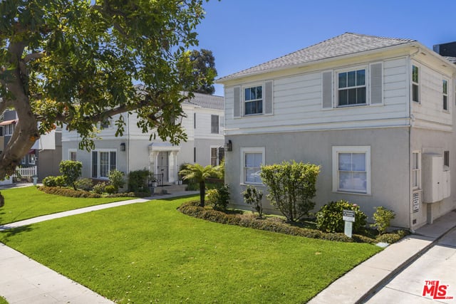 15222 1/2 Dickens Street, Los Angeles, CA 91403 — photo 47 of 53