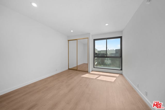4477 Wilshire Boulevard 308, Los Angeles, CA 90010 — photo 24 of 37