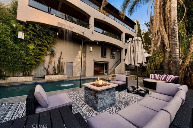 7218 Mulholland, Los Angeles, CA 90068 — photo 25 of 26