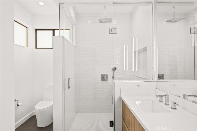 5151 W Redondo Court, Los Angeles, CA 90019 — photo 29 of 40