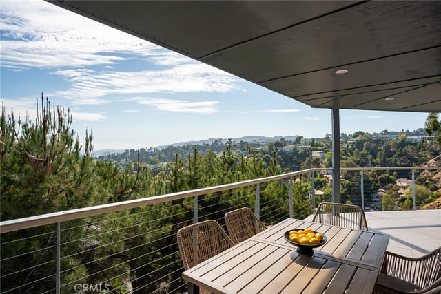 5675 Spreading Oak Dr, Los Angeles, CA 90068 — photo 21 of 36