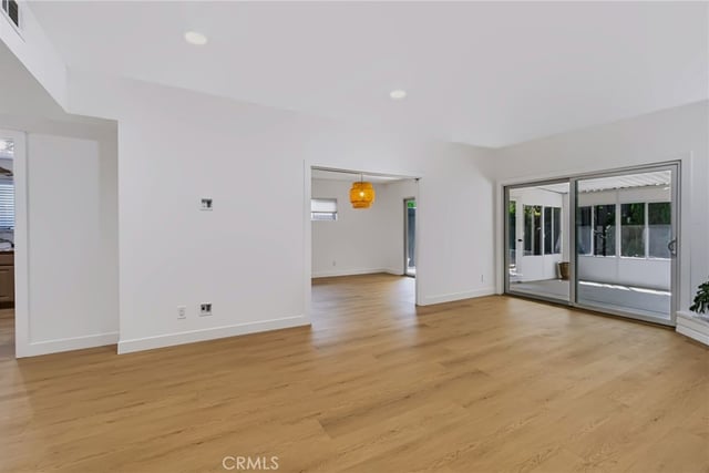 5747 Agnes Avenue, Valley Village, CA 91607 — photo 9 of 30
