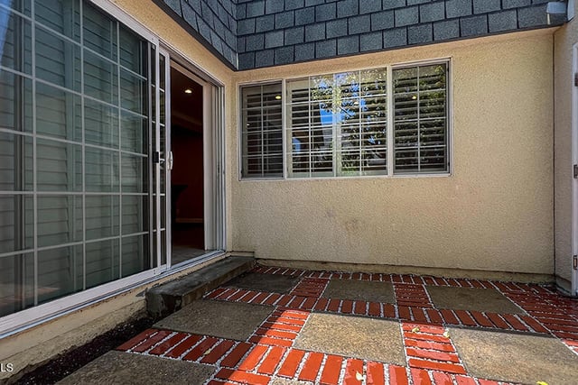 6501 Vanalden Avenue 6, Reseda, CA 91335 — photo 33 of 44