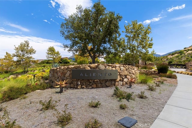 18747 JUNIPER SPRINGS Drive, Canyon Country, CA 91387 — photo 7 of 74