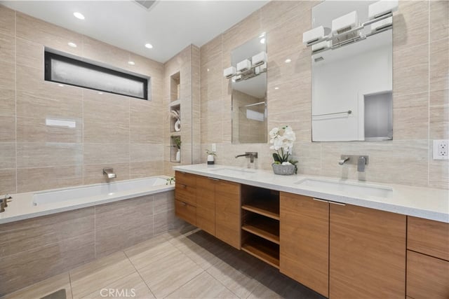 5277 E Ocean, Long Beach, CA 90803 — photo 23 of 37