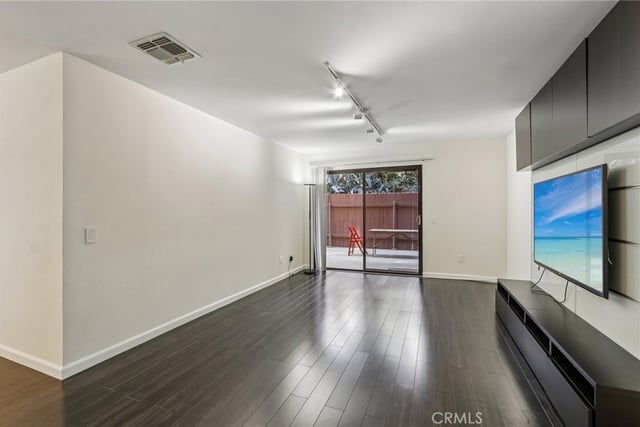 898 Temple Terrace 122, Los Angeles, CA 90042 — photo 6 of 25