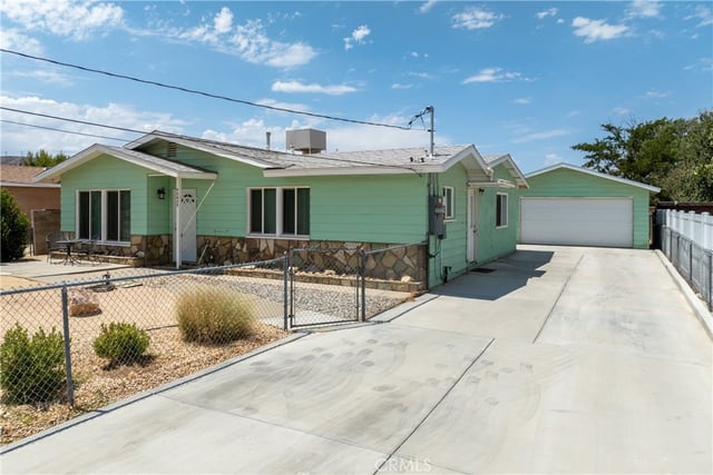 42435 52nd Street W, Lancaster, CA 93536 — photo 19 of 32
