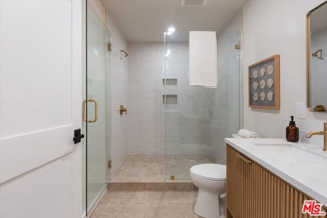 1651 S Wilton Place, Los Angeles, CA 90019 — photo 26 of 42