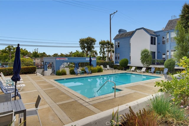 4623 E 4th 6, Long Beach, CA 90814 — photo 39 of 54