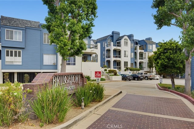 4623 E 4th 6, Long Beach, CA 90814 — photo 42 of 54