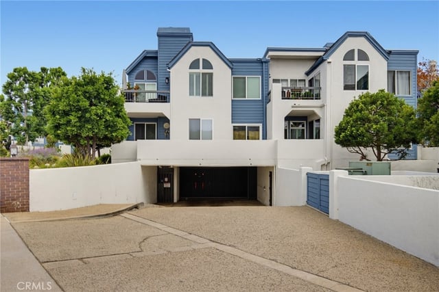 4623 E 4th 6, Long Beach, CA 90814 — photo 45 of 54