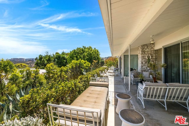 1331 Casiano Road, Bel Air, CA 90049 — photo 5 of 38