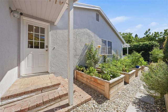 6530 Gaviota Avenue, Lake Balboa, CA 91406 — photo 31 of 40