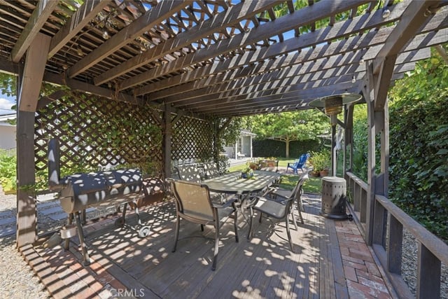 6530 Gaviota Avenue, Lake Balboa, CA 91406 — photo 36 of 40