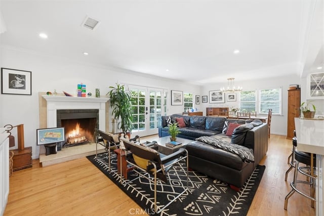 6530 Gaviota Avenue, Lake Balboa, CA 91406 — photo 5 of 40