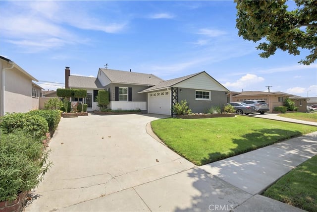 11804 Wilkie, Hawthorne, CA 90250 — photo 25 of 39