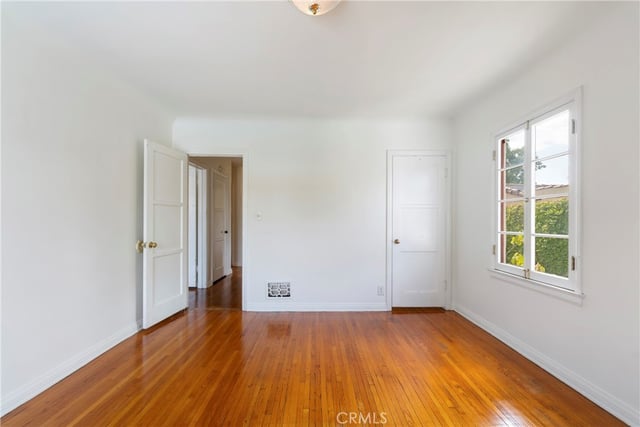 1417 Ardmore, Glendale, CA 91202 — photo 11 of 18