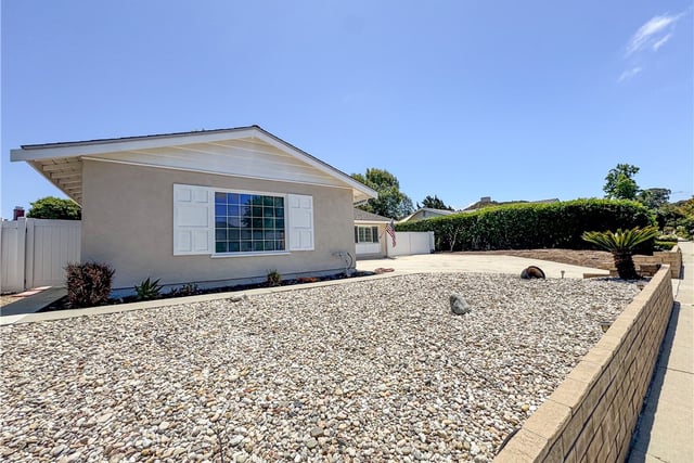 3424 Kimber Drive, Newbury Park, CA 91320 — photo 4 of 26