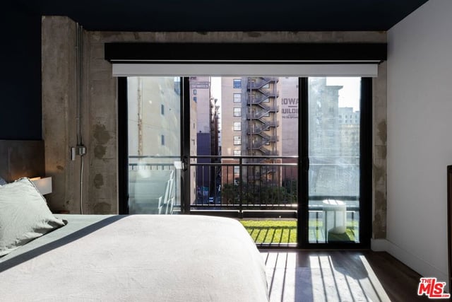 416 S Spring Street 609, Los Angeles, CA 90013 — photo 12 of 24