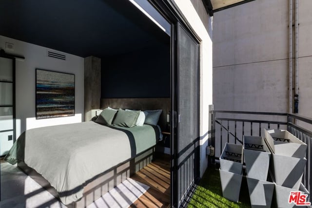 416 S Spring Street 609, Los Angeles, CA 90013 — photo 16 of 24