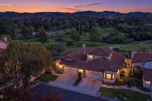 704 Wind Willow Way, Simi Valley, CA 93065 — photo 4 of 58
