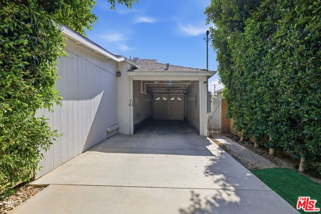 7007 Claire Avenue, Los Angeles, CA 91335 — photo 27 of 50