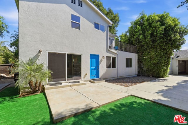 7007 Claire Avenue, Los Angeles, CA 91335 — photo 5 of 50