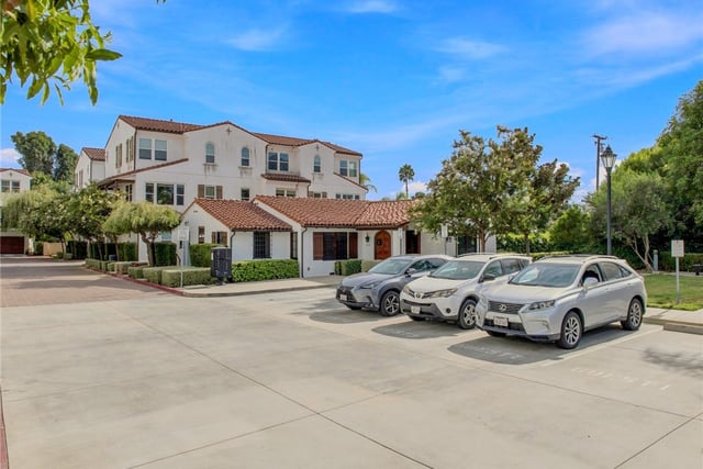 438 W Duarte, Monrovia, CA 91016 — photo 24 of 30