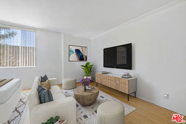 525 S Ardmore Avenue 257, Los Angeles, CA 90020 — photo 12 of 29