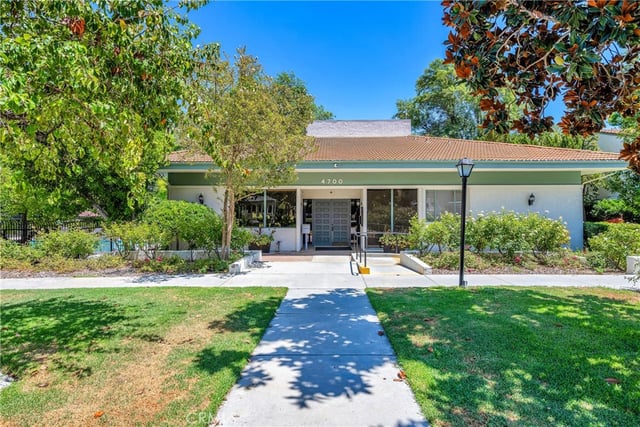 4610 Park Granada #4, Calabasas, CA 91302 — photo 24 of 32