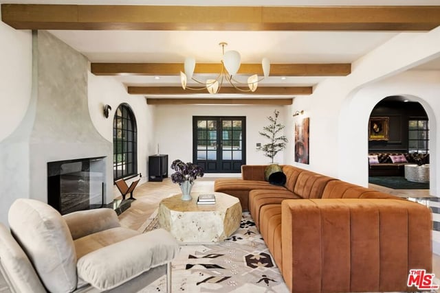 8244 Skyline Drive, Los Angeles, CA 90046 — photo 7 of 47